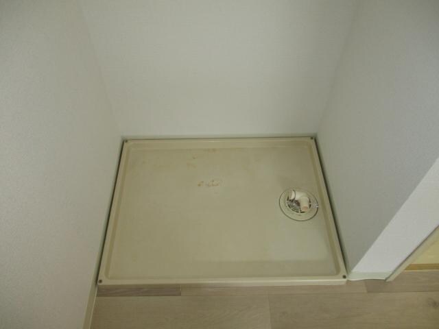 物件内観写真8　(防水パン)