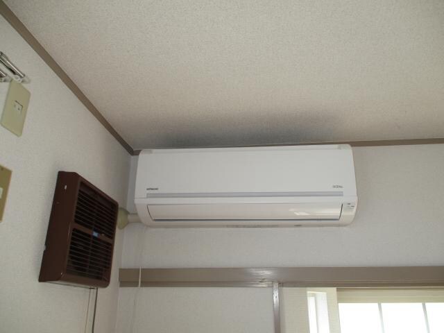 物件内観写真12　(エアコン付き)