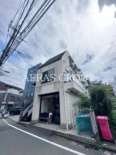 メゾン北沢外観写真
