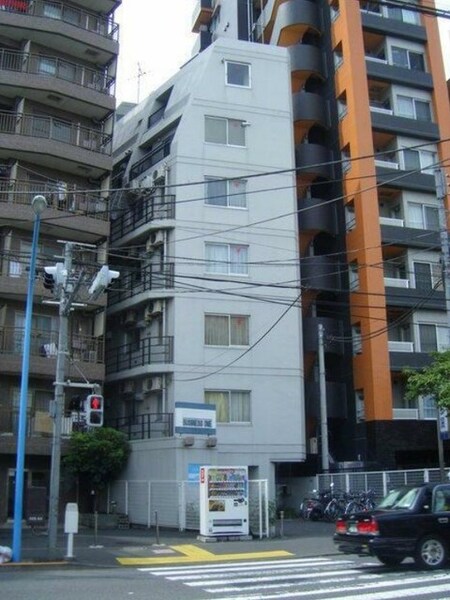 ビジネスワン外観写真
