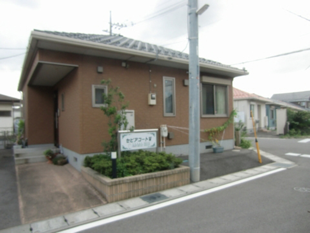 セピアコートW