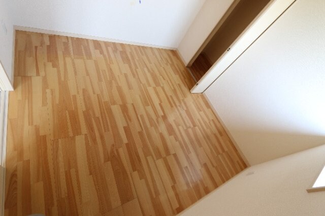 物件内観写真5　(写真は間取りと反転)