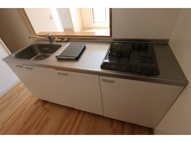 物件内観写真10　(写真は間取りと反転)