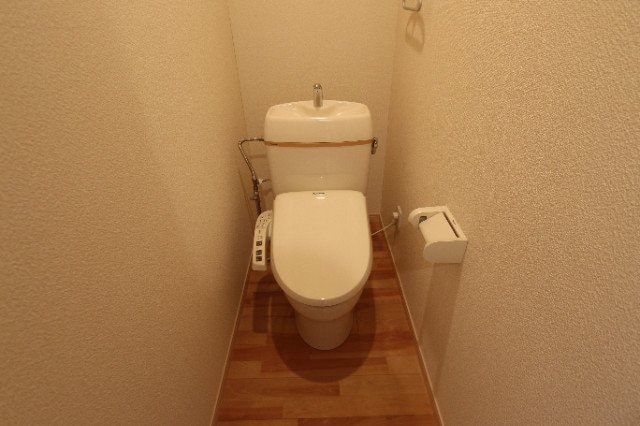 物件内観写真15　(写真は間取りと反転)