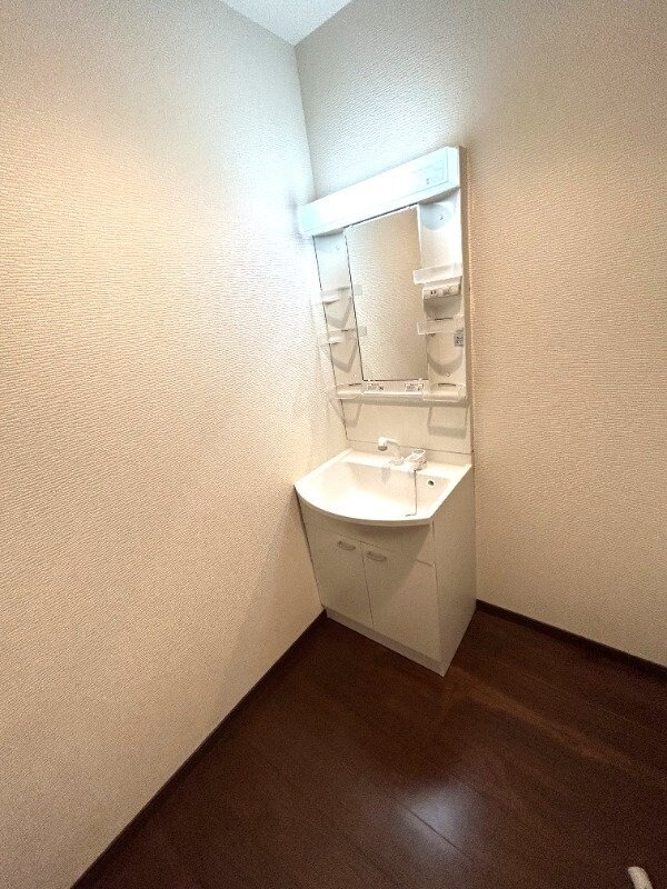 物件内観写真9　(写真は反転のお部屋)