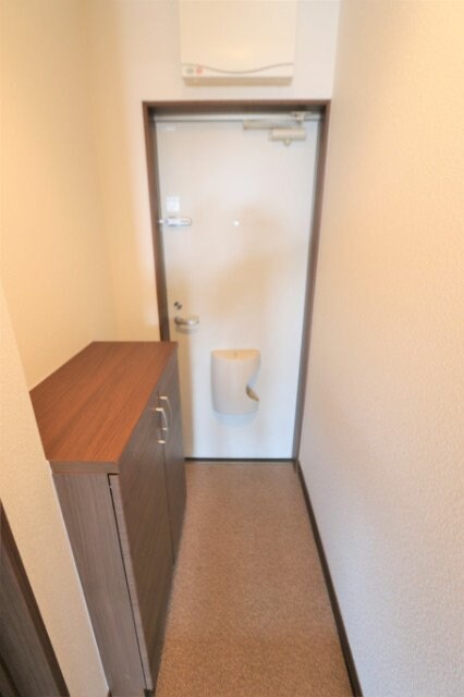 物件内観写真11　(写真は反転のお部屋)