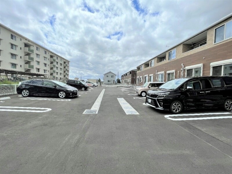 物件内観写真26　(駐車場)