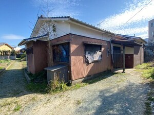 盛徳戸建て外観写真
