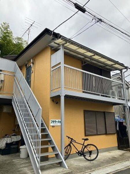 フラワーハイツ外観写真