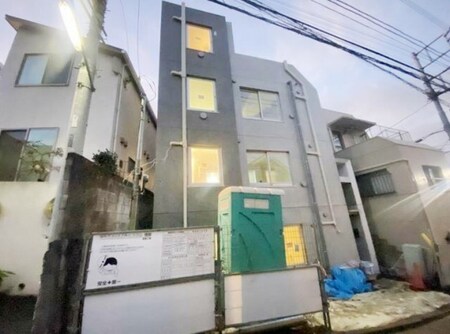 Grandqual Wakabayasi外観写真