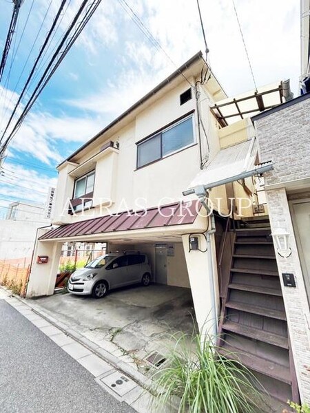 勝山アパート外観写真