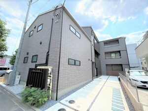 ｄｅｕｘ　ｃｅｒｃｌｅ外観写真