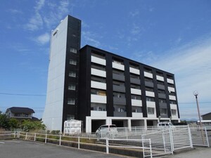 リルームス宇佐外観写真