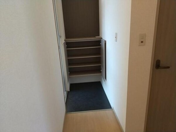 玄関周り