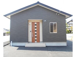 共和コーポ第10来縄平屋戸建外観写真