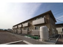 日豊本線 中津駅 2階建 築5年の外観写真