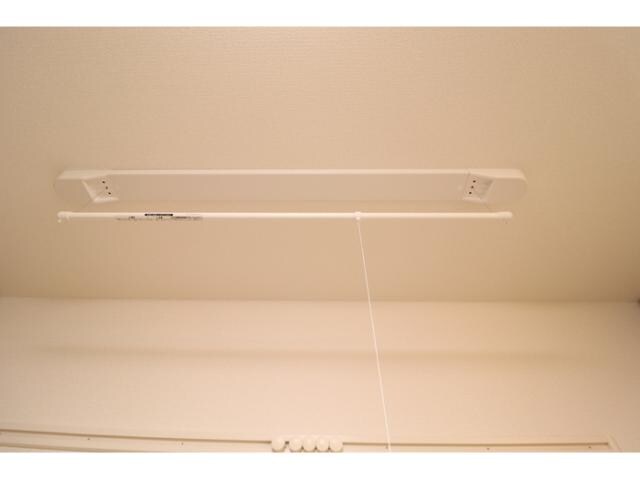 物件内観写真13　(室内物干し♪)