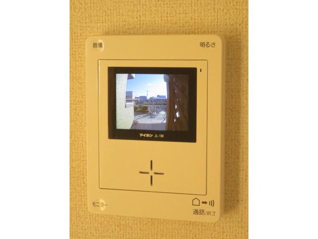 物件内観写真10　(モニター付きインターホン♪)