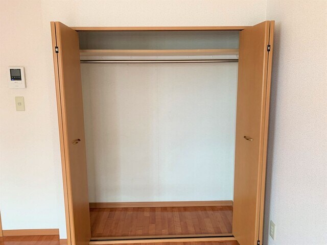 物件内観写真14　(クローゼット)