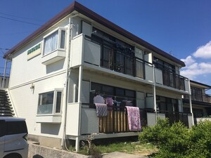 フローレス１７２１外観写真