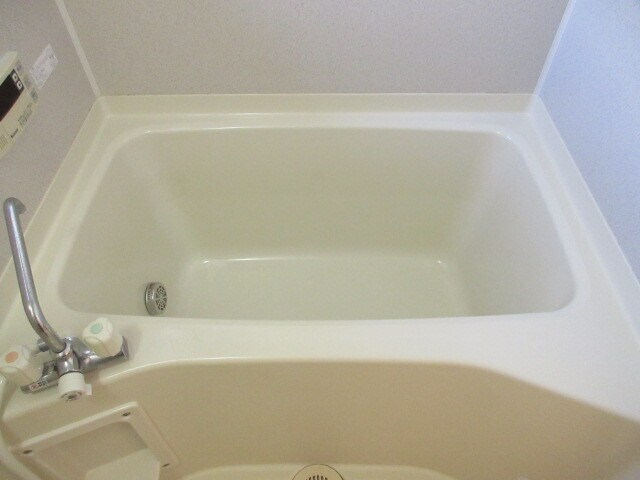 物件内観写真21　(追焚給湯付きバス)