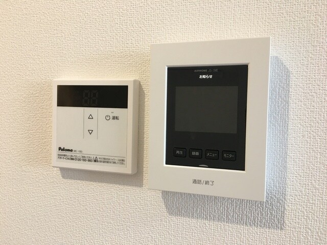 物件内観写真8　(TVモニタ付ドアホン)
