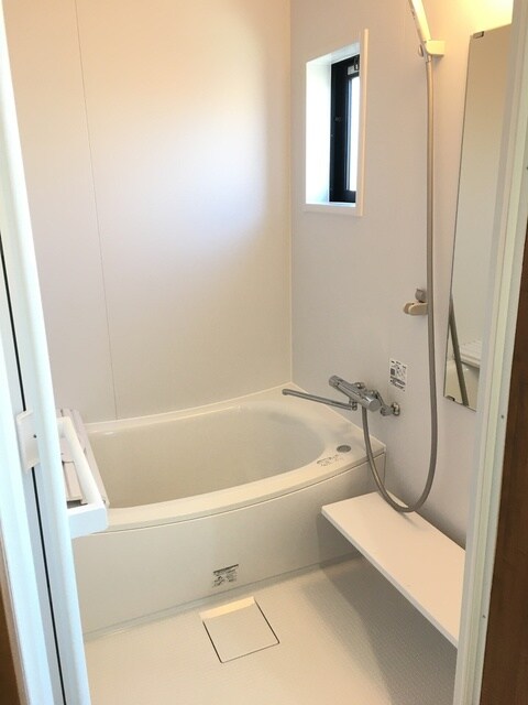 物件内観写真11　(浴室)