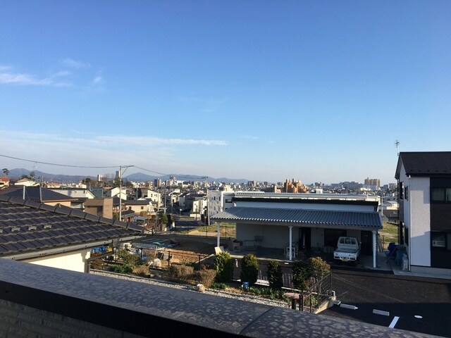 物件内観写真14　(バルコニーからの景色)