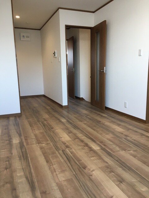 物件内観写真20　(LDK9.9帖)