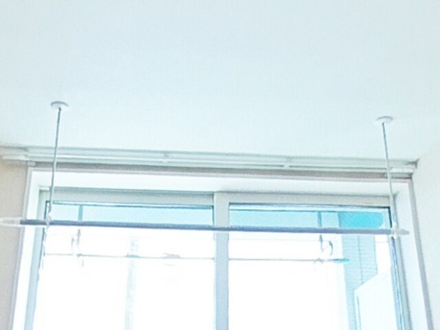 物件内観写真15　(室内物干)