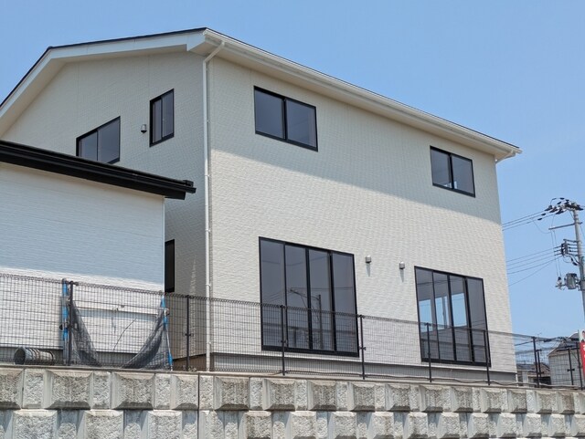 ニッカン１０１５の物件外観写真