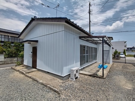 飯田貸家外観写真
