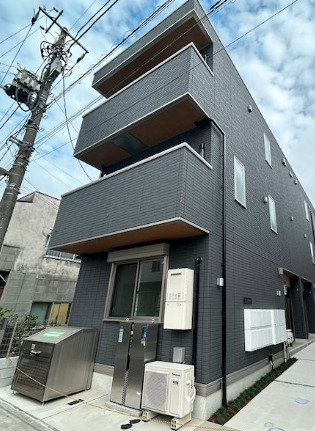 グラナーデ荒川