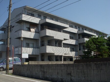 サンシャイン魚津外観写真