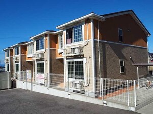 メゾン・アイリス外観写真