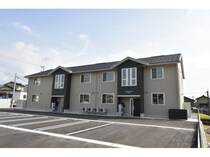 ヒルサイド本江の外観写真