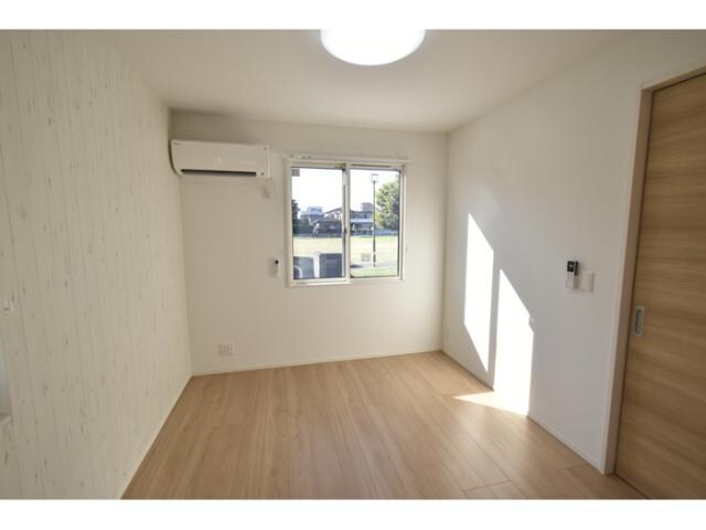 Comodo casaの居室