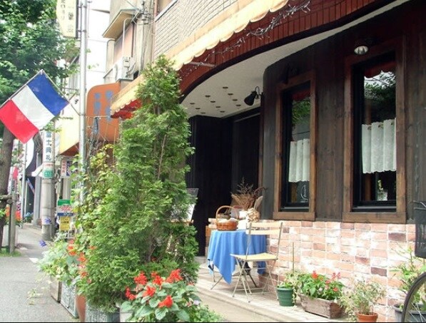 ビストロ・ヌジ・ヴォアラ