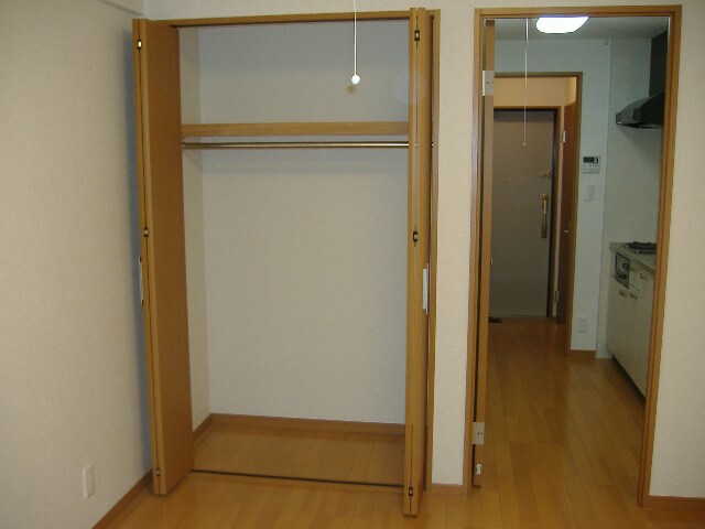 物件内観写真3　(別部屋参考用写真)