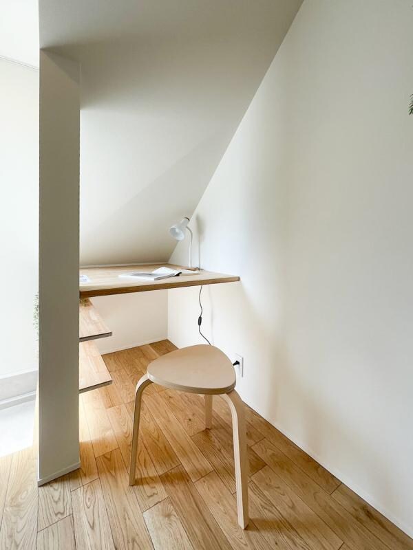 物件内観写真11　(洗面所)