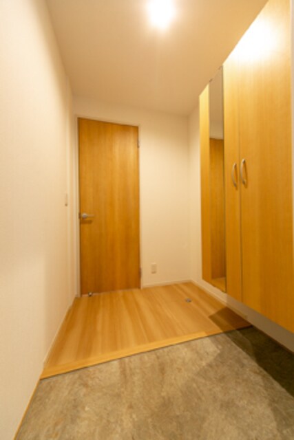 物件内観写真3　(※写真は同タイプ住戸です。)