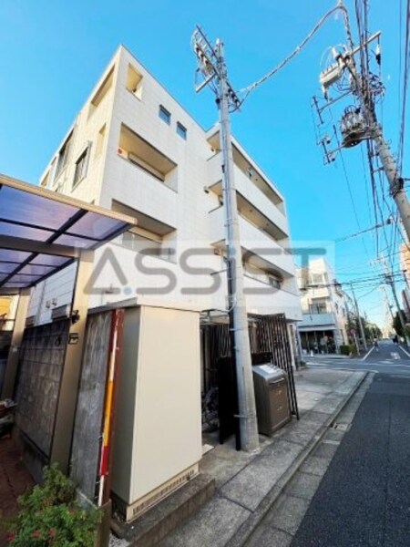 Ｌａｒｇｏ　Ｏｋｕｓａｗａ　外観写真