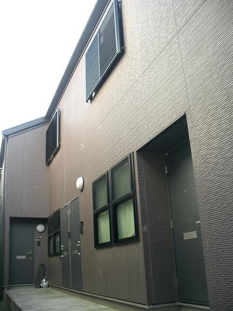 物件外観写真2　