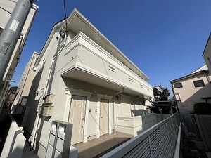 Ｂｅｌｌ　Ｆｅｕｉｌｌｅ（ベルフィーユ）外観写真