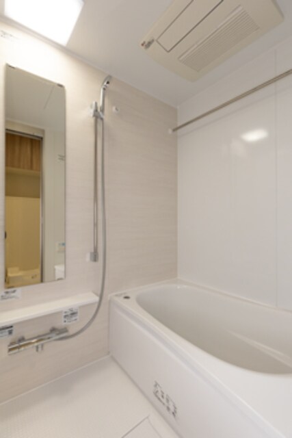 物件内観写真6　(※写真は同タイプ住戸です。)