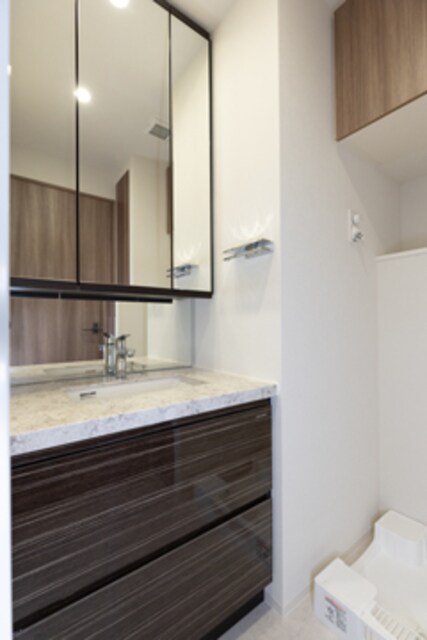 物件内観写真8　(※写真は同タイプ住戸です。)