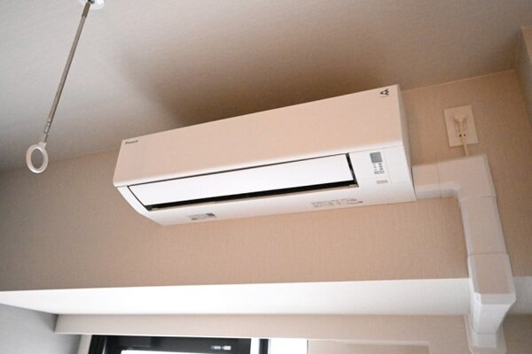 建物設備(エアコン)