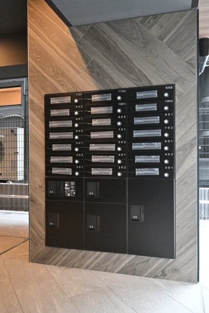 物件内観写真4　(宅配BOX)