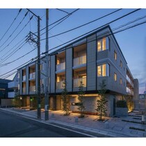 東急田園都市線 駒沢大学駅 3階建 築2年の外観写真