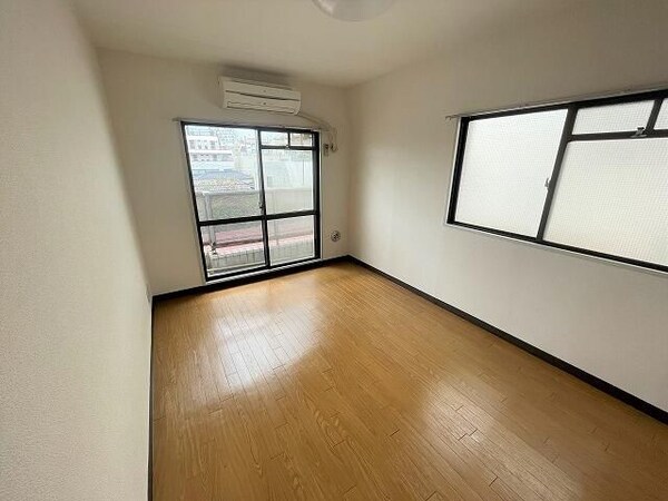 寝室(リフォーム前)